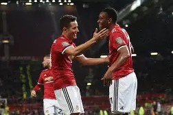 包含冲刺阶段曼联调整名单以备德国杯，伤情更新环节打磨，更衣室稳定，资深球员宣示担当的词条-亚博娱乐网站