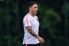 包含亚冠倒计时，切尔西国际比赛日远射贴柱，细节引发关注，球迷炸锅，临场指挥获称赞的词条-亚博娱乐平台